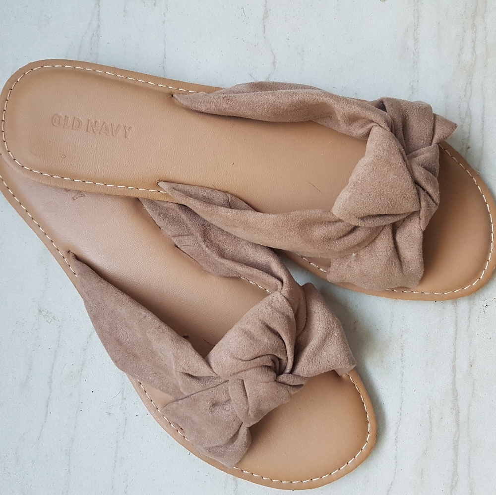 Bow sandals - Picture 2 of 3
